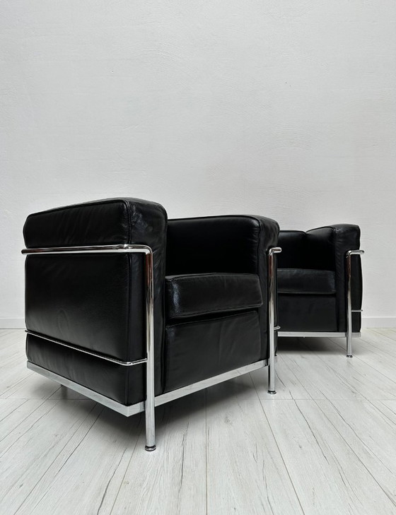 Image 1 of Poltrona LC2 vintage in pelle di Le Corbusier, Pierre Jeanneret e Charlotte Perriand per Cassina, anni '90