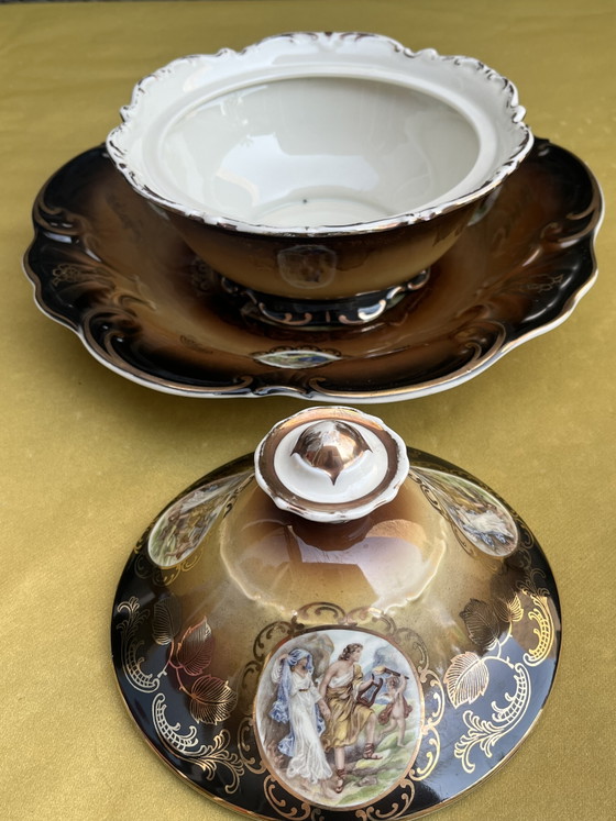 Image 1 of GOYA vintage schitterend versierde terrine met schaal porselein