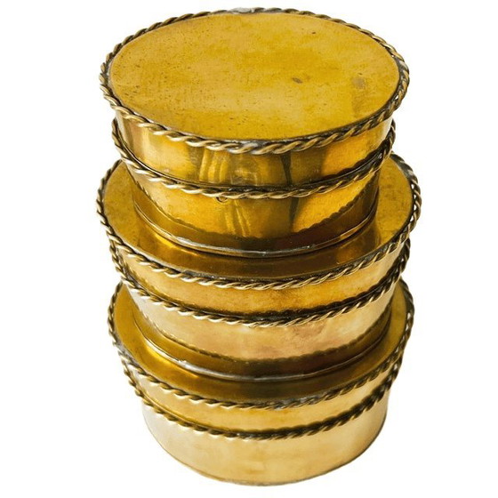 Juego de joyeros antiguos de latón con diseño de cuerda y bisagra, de la década de 1960. – Objetos decorativos (photo 6 of 8)