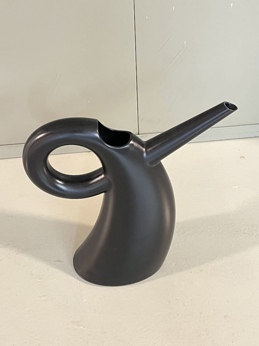 Arrosoir Alessi Diva Design – Eero Aarnio – Noir – onderhoudsproducten, Plastic (photo 2 of 5)