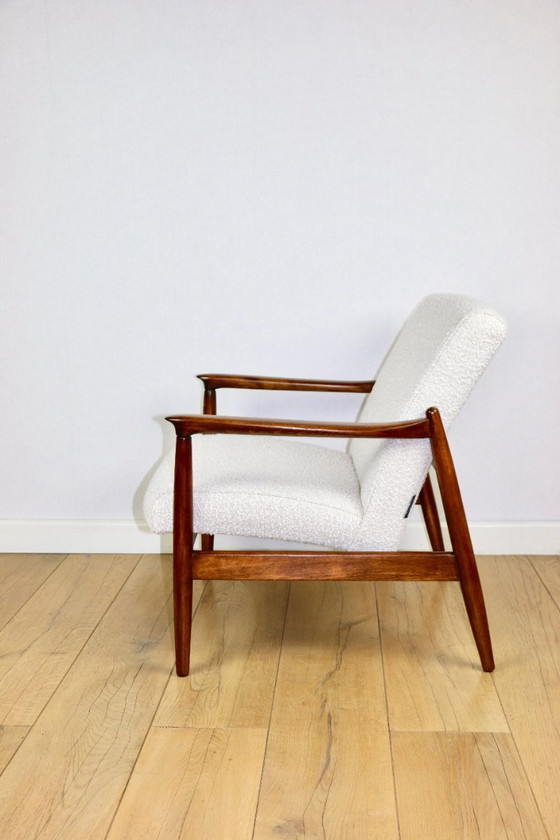 Image 1 of Sessel GFM-64, entworfen von Edmund Homa in den 70er Jahren, Elfenbeinweiß – 2 Stück verfügbar