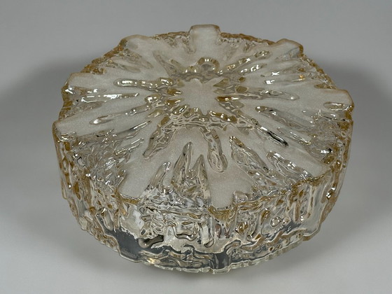 Image 1 of Plafonnier années 60/70, encastré, verre, métal, design futuriste
