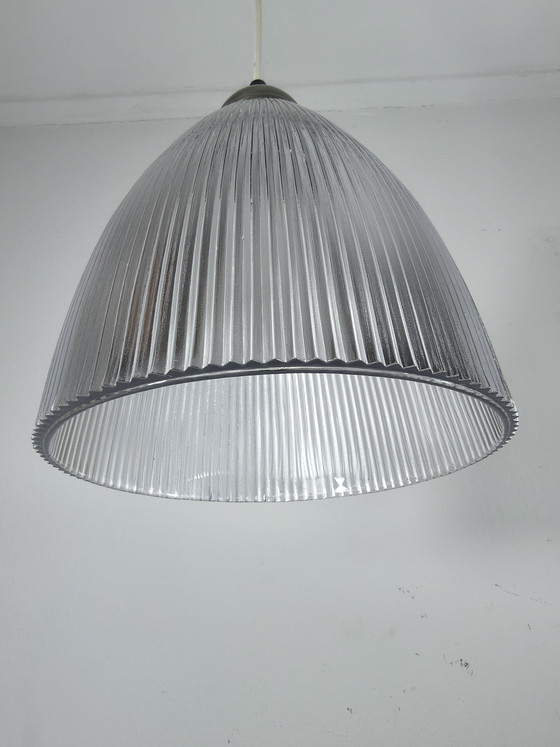 Image 1 of Vintage 2 hanglampen ribbelglas jaren 70  Ø20 cm