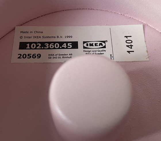 Image 1 of IKEA - Tre candelieri impilabili in metallo nei colori pastello degli anni '90: rari!