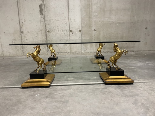 Vintage-Salontisch mit bronzenen Paaren auf Steinsäulen 