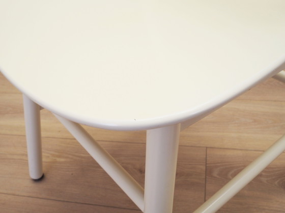 Image 1 of Ensemble de quatre chaises en hêtre, design italien, années 1970, Production : Italie