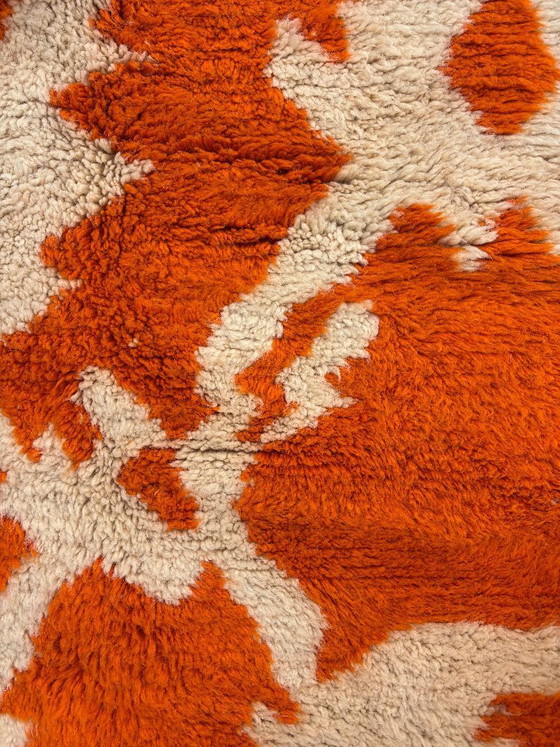 Image 1 of Verbrand oranje Marokkaans Mrirt tapijt 210x320 cm – Handgemaakt luxe wollen tapijt