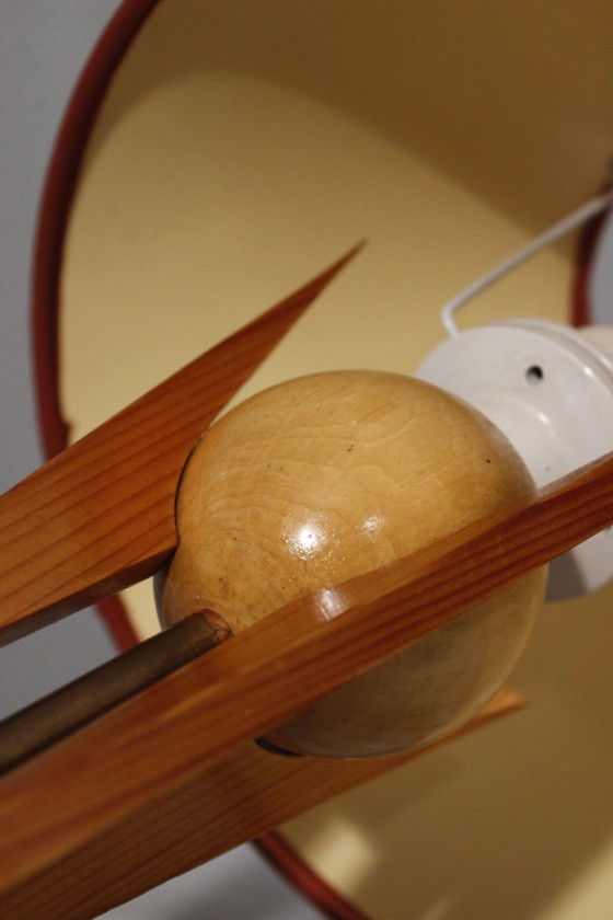 Image 1 of Lampada da tavolo vintage in stile modernista Art Déco degli anni '50, in pino e metallo