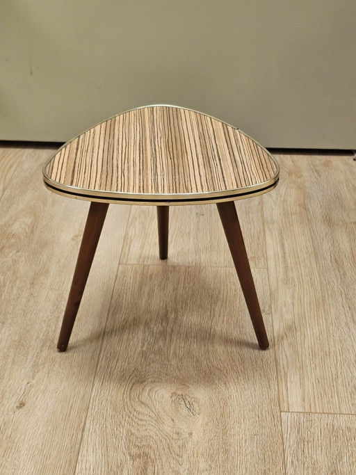 Mesa auxiliar pequeña para plantas de estilo vintage – bijzettafels, Wood