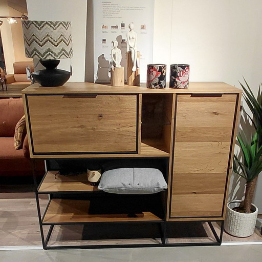 Commode Henders & Hazel City