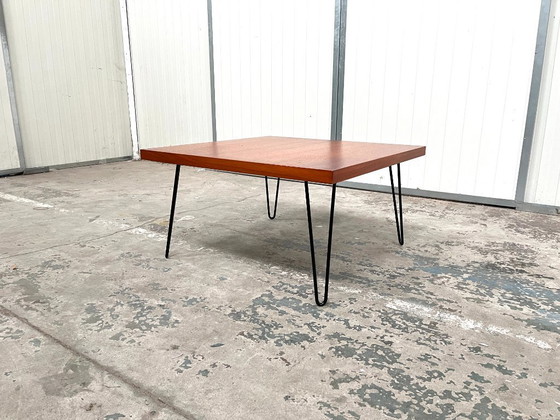 Image 1 of Couchtisch Teak mit Haarnadelbeinen