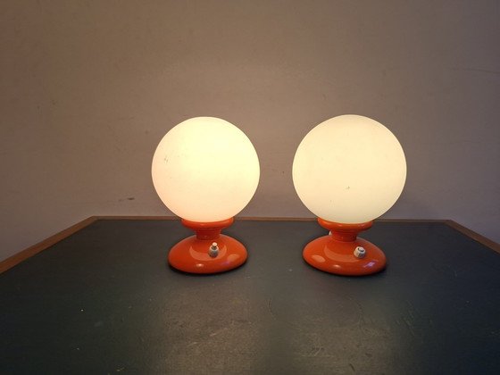 Due lampade da tavolo in stile space age – Plastic, Glass (photo 2 of 13)