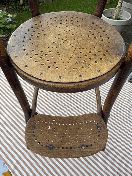 Image 1 of Preciosa trona antigua Thonet (modelo n.º 1) – Años 1895-1910 – ¡Doble marca!