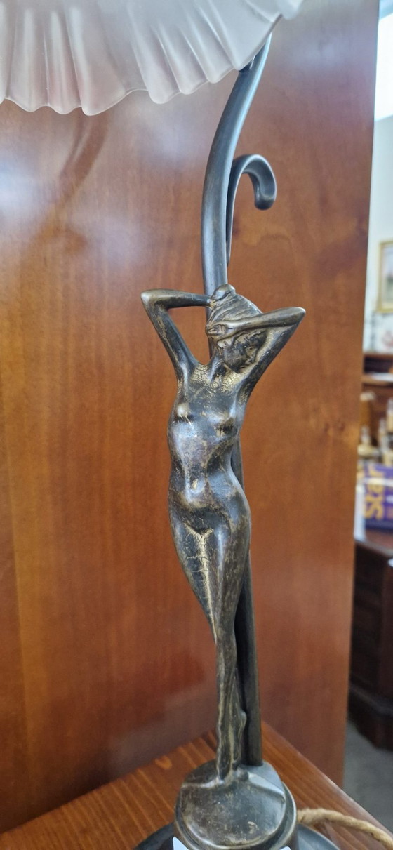 Image 1 of Vintage Art Nouveau lamp with sculptural female figurine