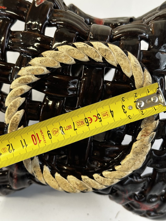 Image 1 of Cesto di frutta - Centrotavola a forma di cesto in ceramica di Vallauris 