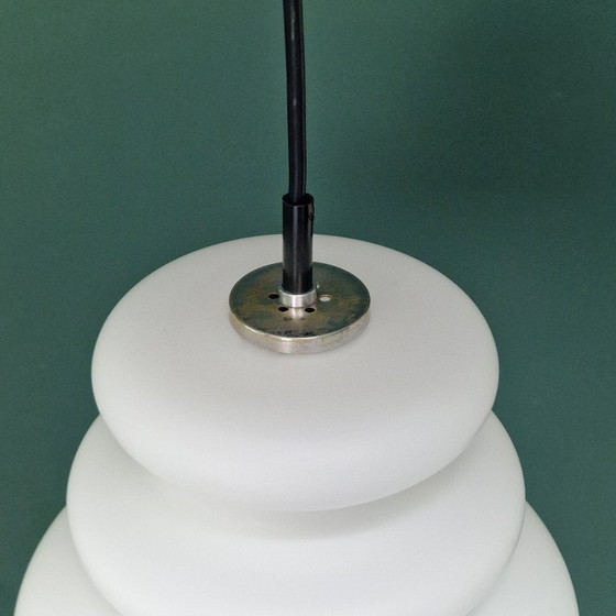 Image 1 of Lampe suspendue vintage par Peill et Putzler, Allemagne, 1960. Modèle AH 1. Verre à lait / verre opalin. Blanc.