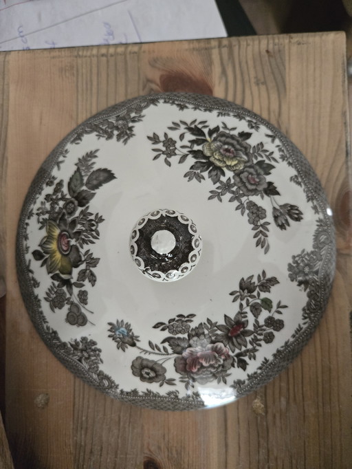 Plat de service Wedgwood oriental couleur faisans avec couvercle