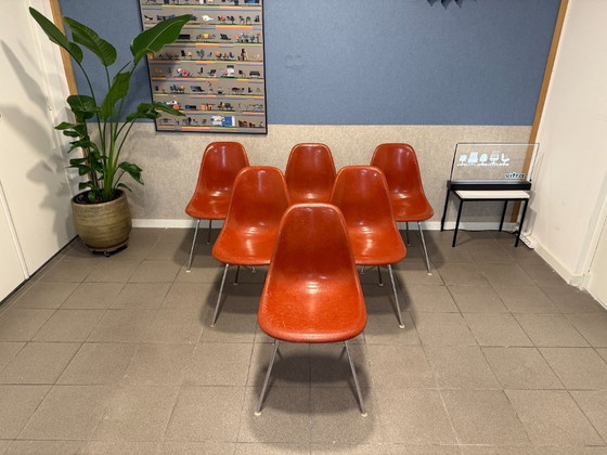 Image 1 of Herman Miller | Charles & Ray Eames | DSX | Terracotta Fiberglass – Chrome steel base | 6x