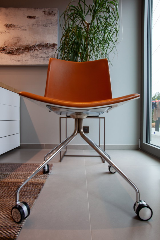 Image 1 of Set di 2 sedie Arper Catifa