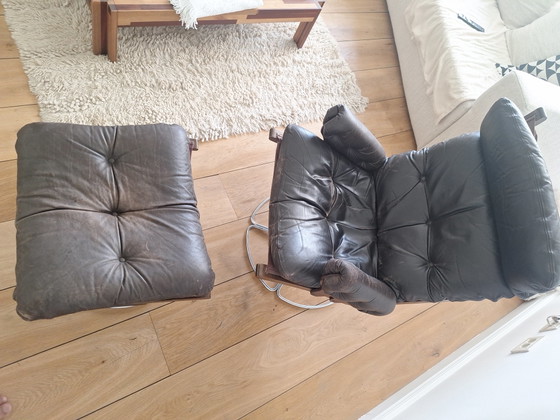 Image 1 of Originele Falcon Chair & Ottoman – Sigurd Ressell (Zeldzame Chromen Spakenvoet)
