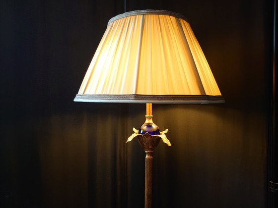 Image 1 of Vintage Hollywood Regency table lamp