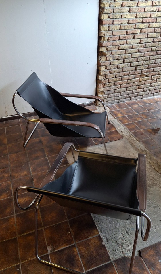 Image 1 of Dos tumbonas zanotta italia