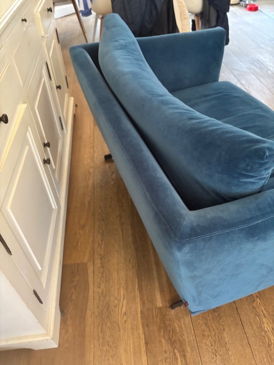 Image 1 of Mooie blauwe loveseat jame.nl
