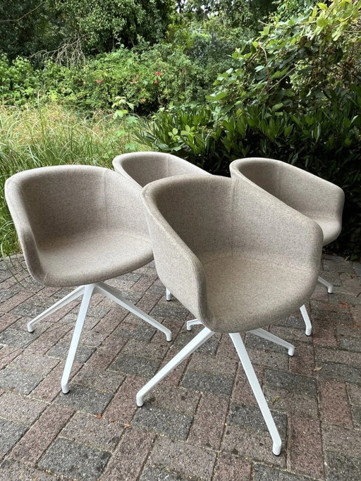 4x Gaber Basket Swivel Upholstered Bucket Chairs