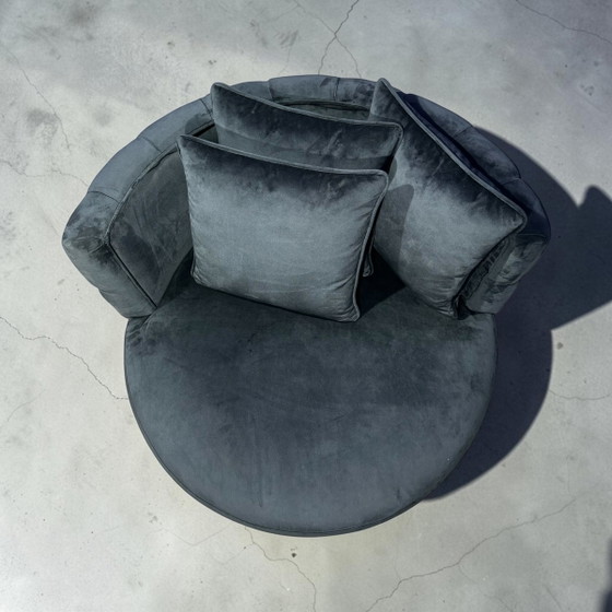 Image 1 of Luxe Zwarte Fluweel Draaidauteuil met Kussens