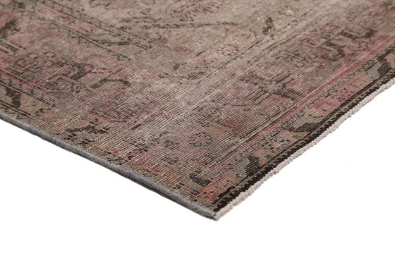 Image 1 of Hand-knotted vintage art rug 196x282