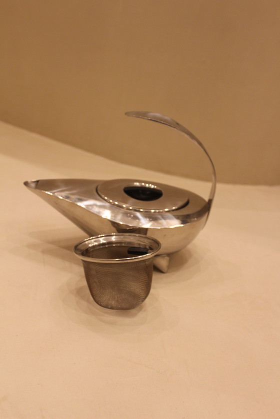 Image 1 of Teapot Naoko By C.Jorgensen