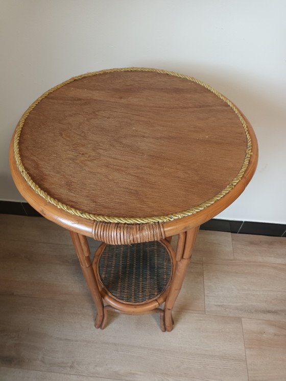 Image 1 of Tavolino rotondo in bambù