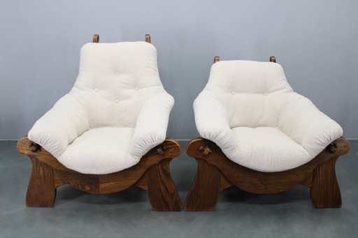 Par de sillones brutalistas de roble, Checoslovaquia, década de 1970