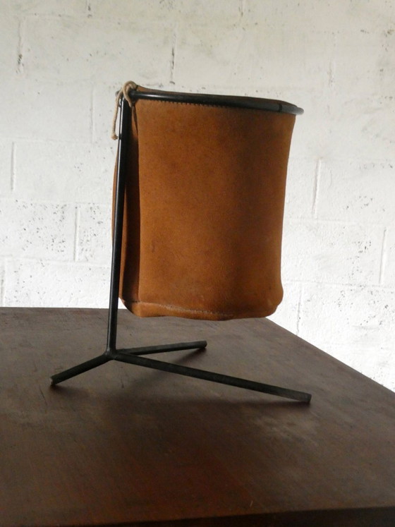 Cesto in pelle vintage, anni '40 – Oggetti decorativi (photo 3 of 4)