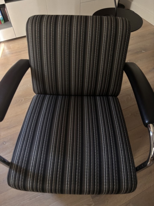 Leolux Scylla like new condition fabric / leather combination - original. – fauteuils, Metal (photo 2 of 6)