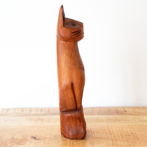Image 1 of Statue de chat siamois vintage en bois sculpté à la main, de style art populaire