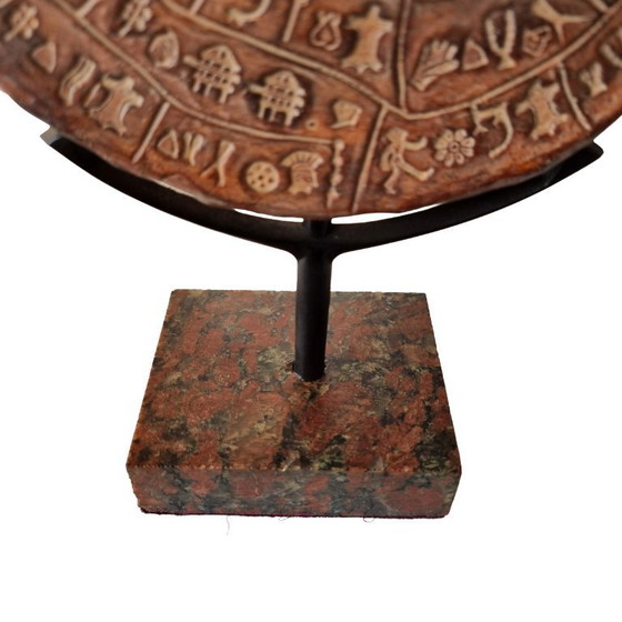 Image 1 of Réplique du disque de Phaistos en Crète