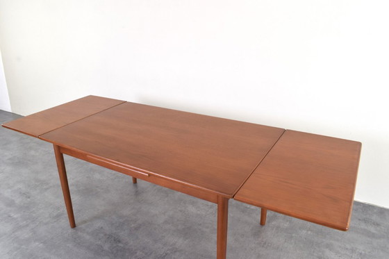 Image 1 of Mid-Century Danish Extendable Teak Dining Table from Rogenstrup Möbelfabrik, 1960s.