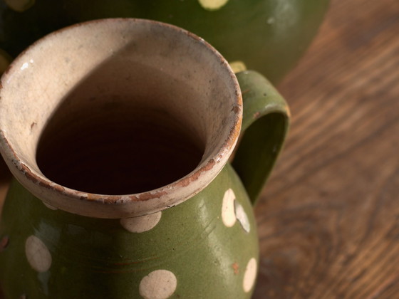 Coppia di brocche antiche in ceramica smaltata, Europa Centrale, circa 1920, Stoviglie, Verde (foto 2 di 11)