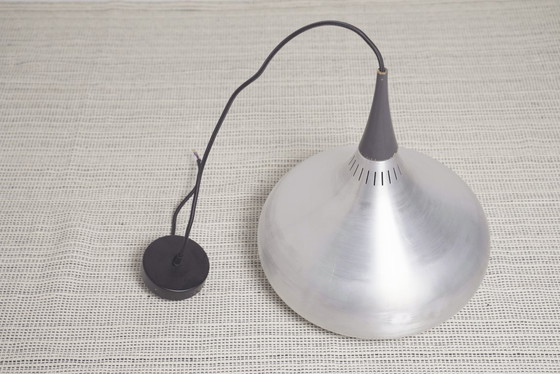 Image 1 of  Lámpara colgante de aluminio Fog & Mørup Orient Jo Hammerborg Iluminación danesa de mediados de siglo años 60 