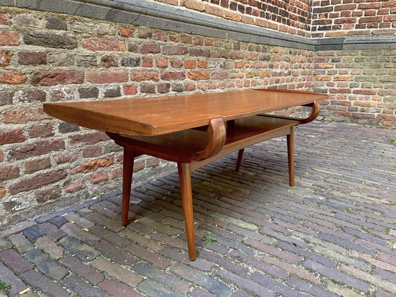 Image 1 of Table basse vintage avec plateau réversible en bois