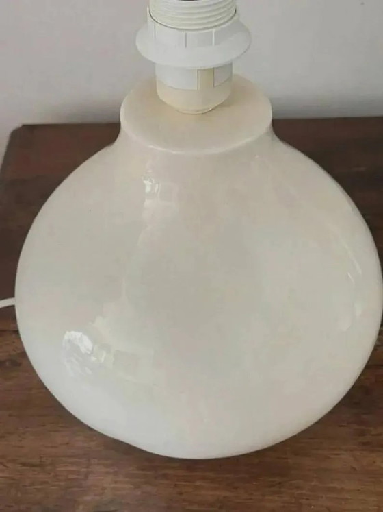Lampada in Ceramica Smaltata Craquelé Bianca Vintage | Base in Gres Verniciata Luce Bohemien Chic Artigianale (photo 5 of 8)