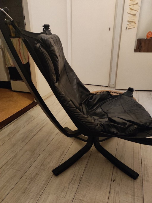 Chaise Falcon emblématique (dossier bas) par Sigurd Ressell pour Vatne Møblerw