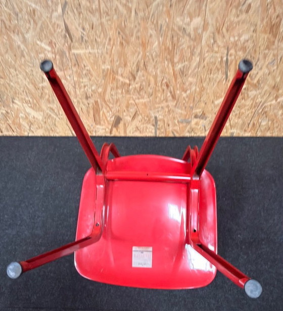 Image 1 of Ahrend de Cirkel Revolt chair