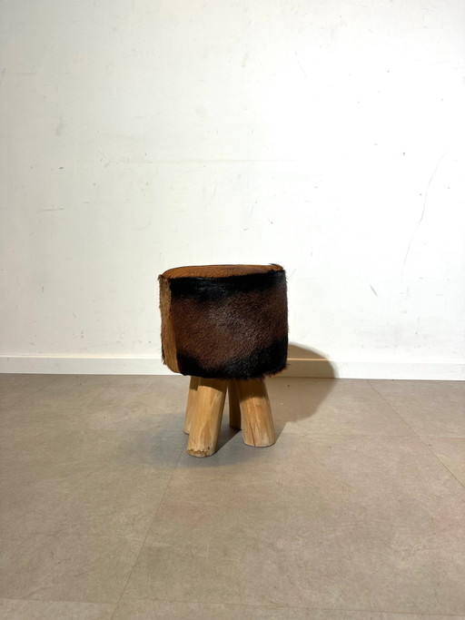 Taburete vintage con piel de vaca – klapstoelen