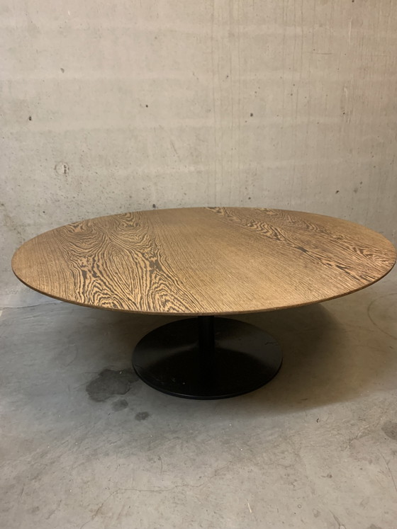 Image 1 of Table basse ronde scandinave vintage.