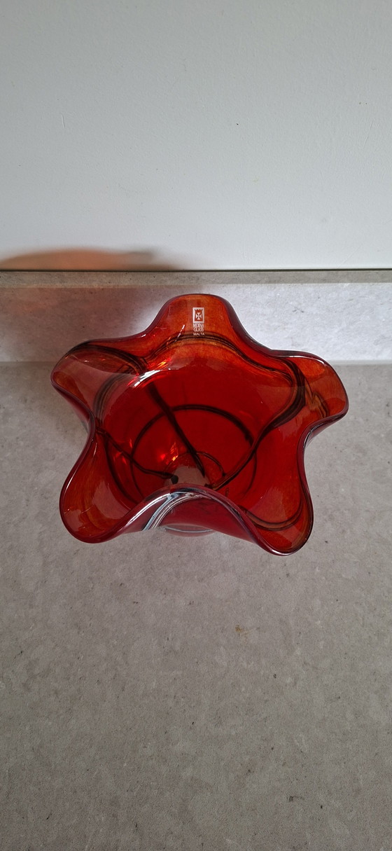 Vintage Mdina Glass handkerchief vase signed (photo 3 of 10)