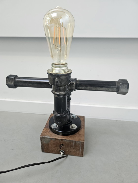 Image 1 of Industrielle Tischlampe