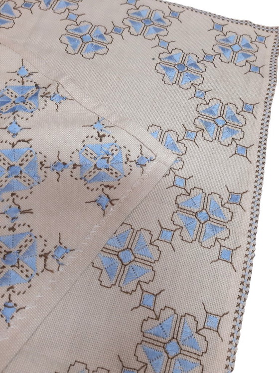 Image 1 of Vintage Hand Embroidered Tablecloth 60 x 60 cm
