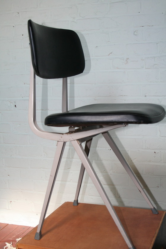 Image 1 of 2 sedie Result originali Arhrend de Cirkel (di Friso Kramer e Wim Rietveld)